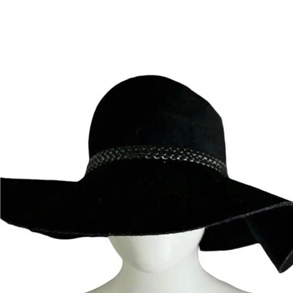 H&M hat - Picture 2 of 6